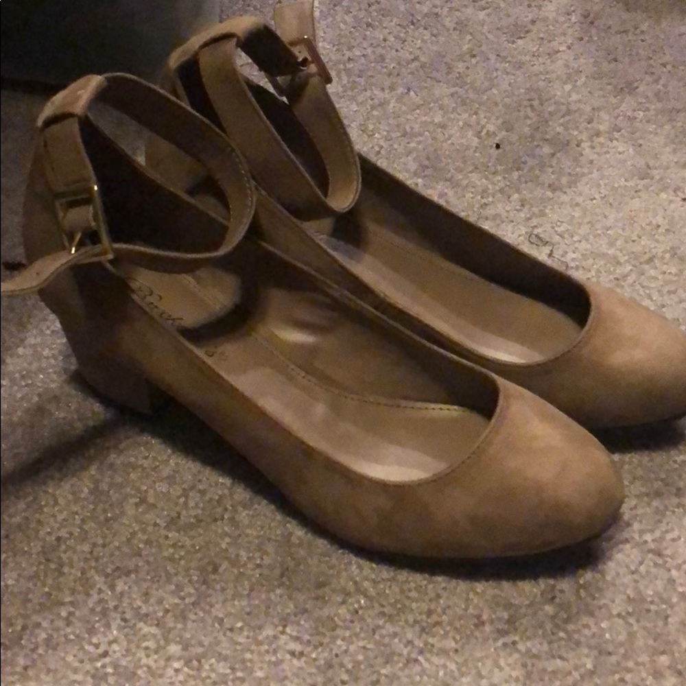 NWOT kitten heels with ankle strap